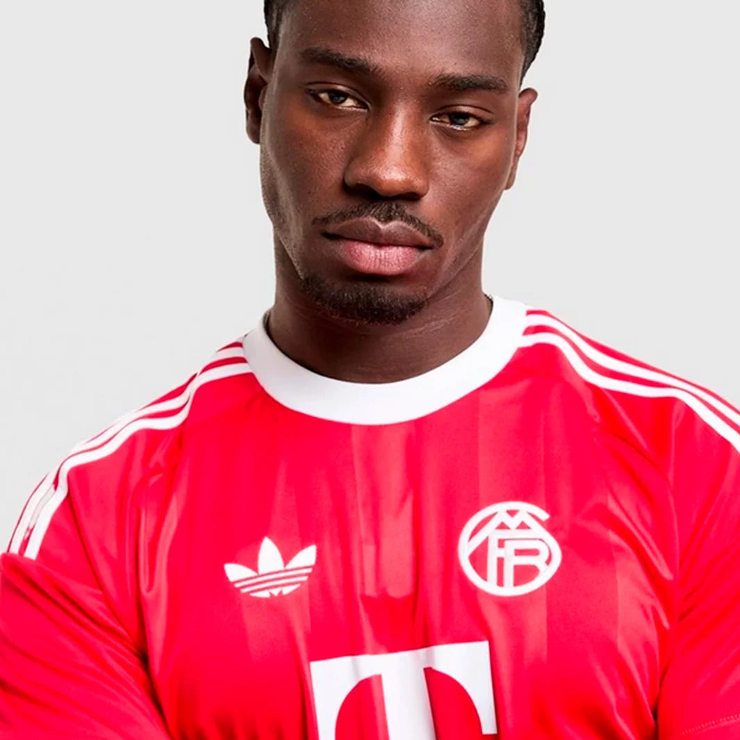 Camisa Bayern Munich Goalkeeper 2025/26 – Versão Torcedor