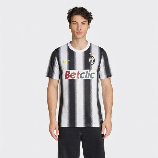 Camisa Retrô Juventus 2011/12 I