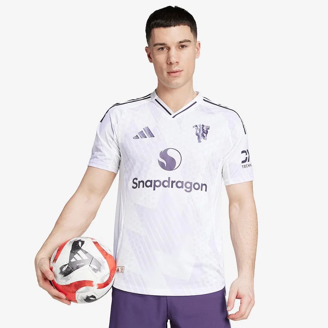 Camisa adidas Manchester United 2025/26 II Jogador